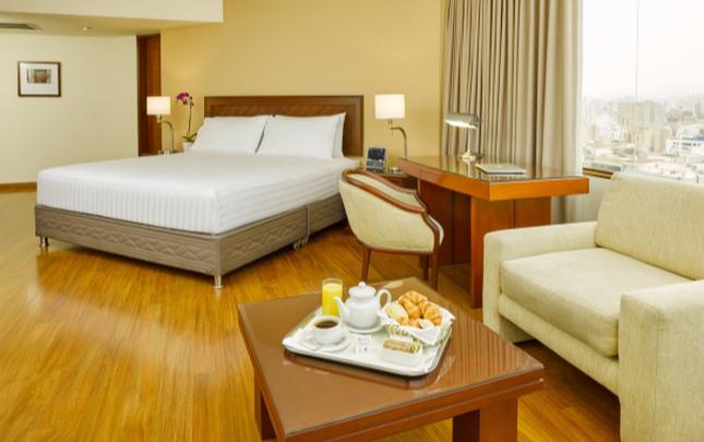 Premium Suite King Bed ESTELAR Miraflores Hotel Miraflores
